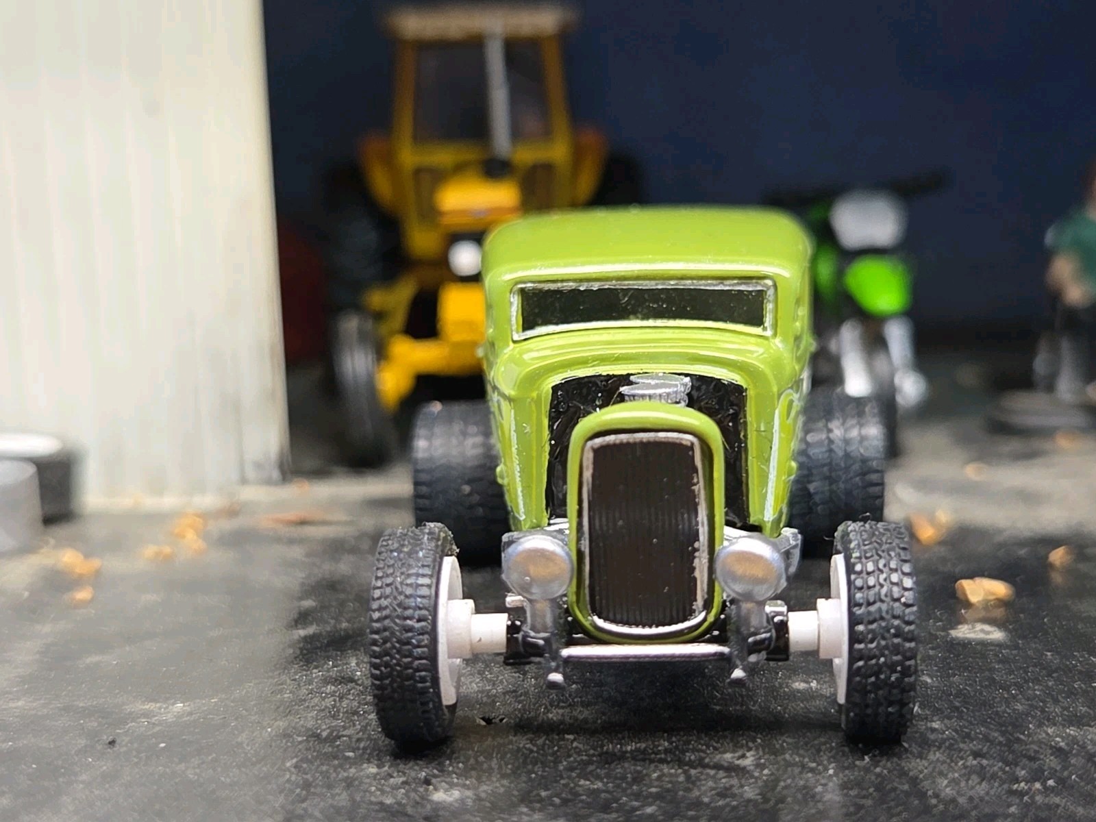 Custom 1:64 street Rat Rod lowered hot FORD chopped panel paddy wagon HotWheels