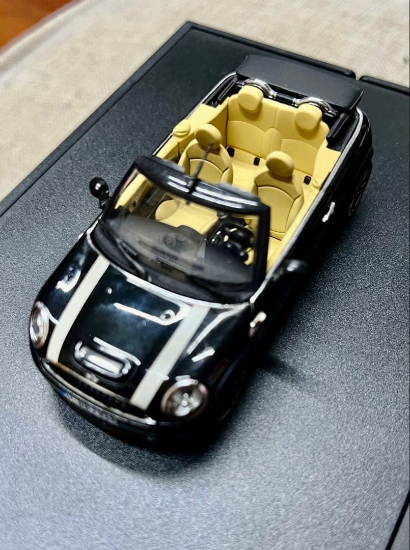 BMW MINI Cooper S Convertible 1/43 Black Miniature Car with Box