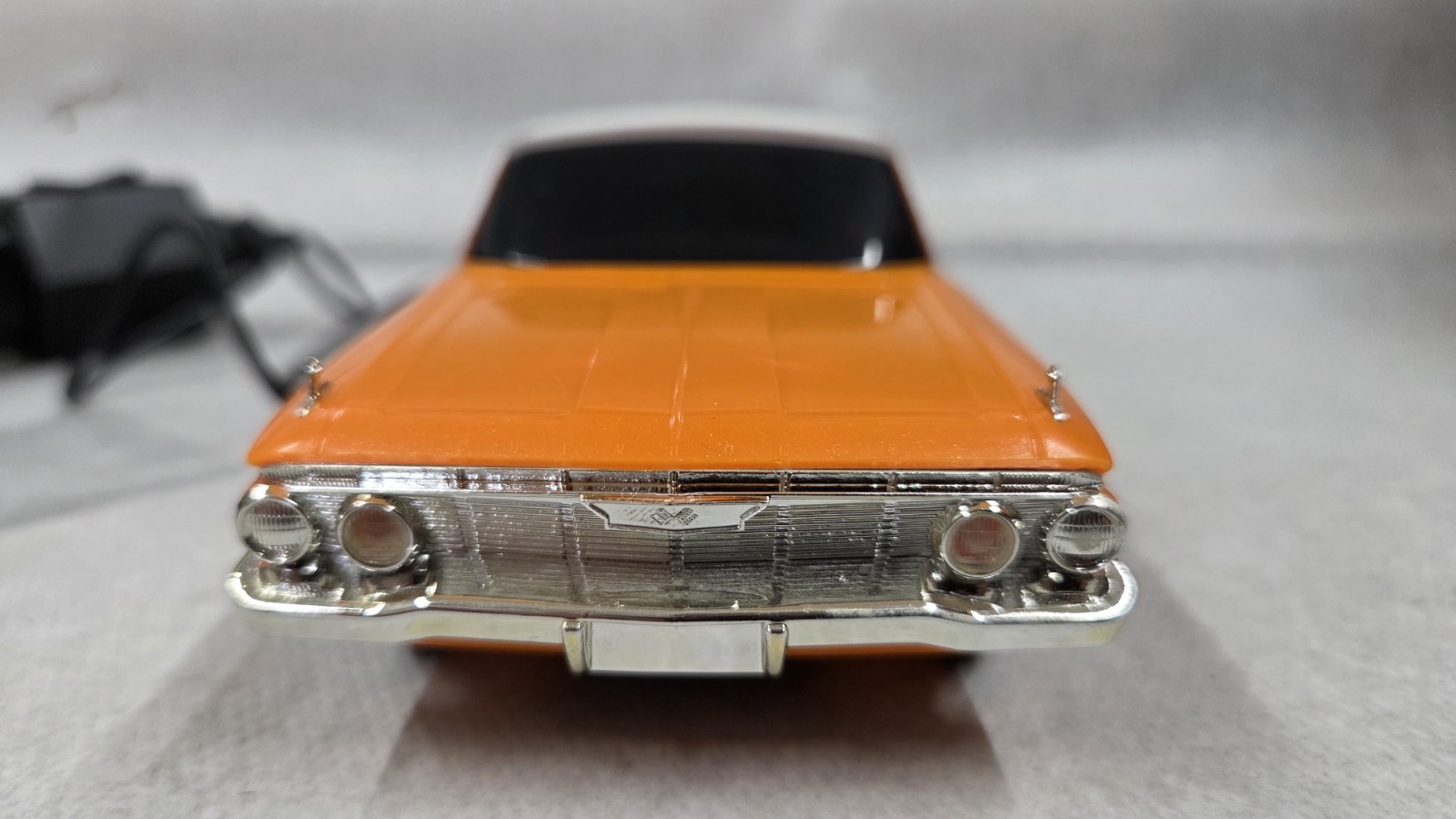 1/25 LINDBERG 1961 IMPALA HOPPER LOWRIDER ASSEMBLED WORKS