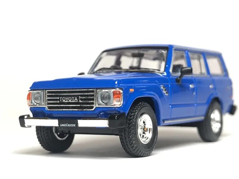 1/64 Die Cast TOYOTA LAND CRUISER FJ60 Model Truck – GREEN –