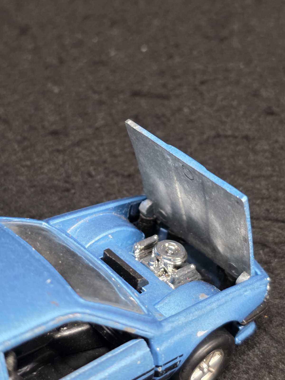 1/41 Sunnyside SS-907 BMW 635 CSi Pullback – Blue