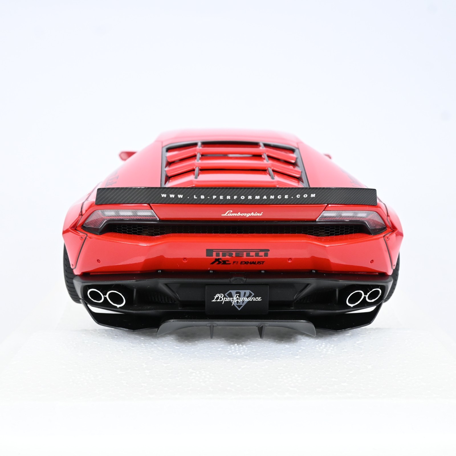 AUTOart 1/18 LB-WORKS Lamborghini Huracan Red Diecast Model Car
