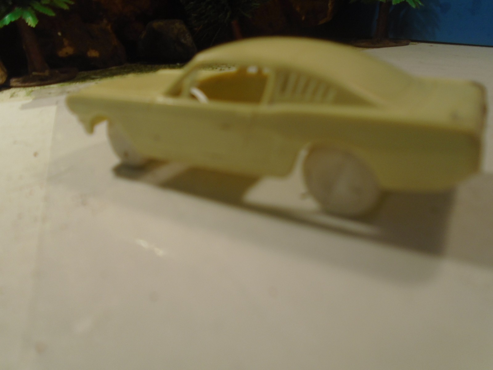 F & F MOLD & DIE WIOK PLASTIC 1/64 SCAKE PLASTIC1966 MUSTANG FASTBACK 1-185-1