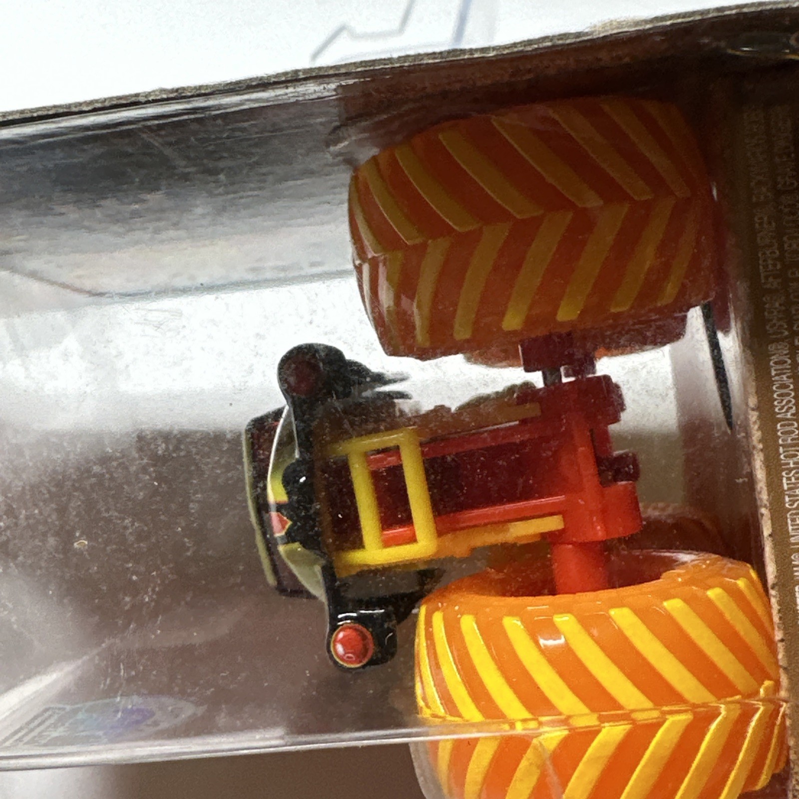 Spin Master Monster Jam Fire & Ice Grave Digger Special Edition 1:64 Diecast