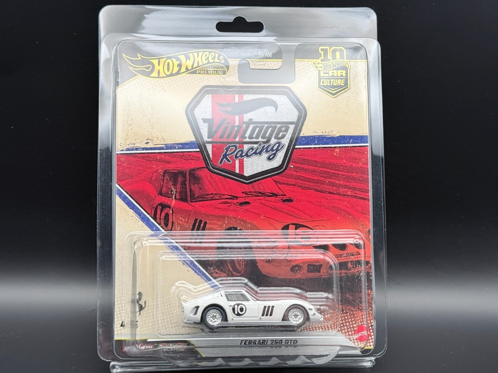 Hot Wheels FERRARI 250 GTO w/ Protector Vintage Racing FPY86-961T 1/64
