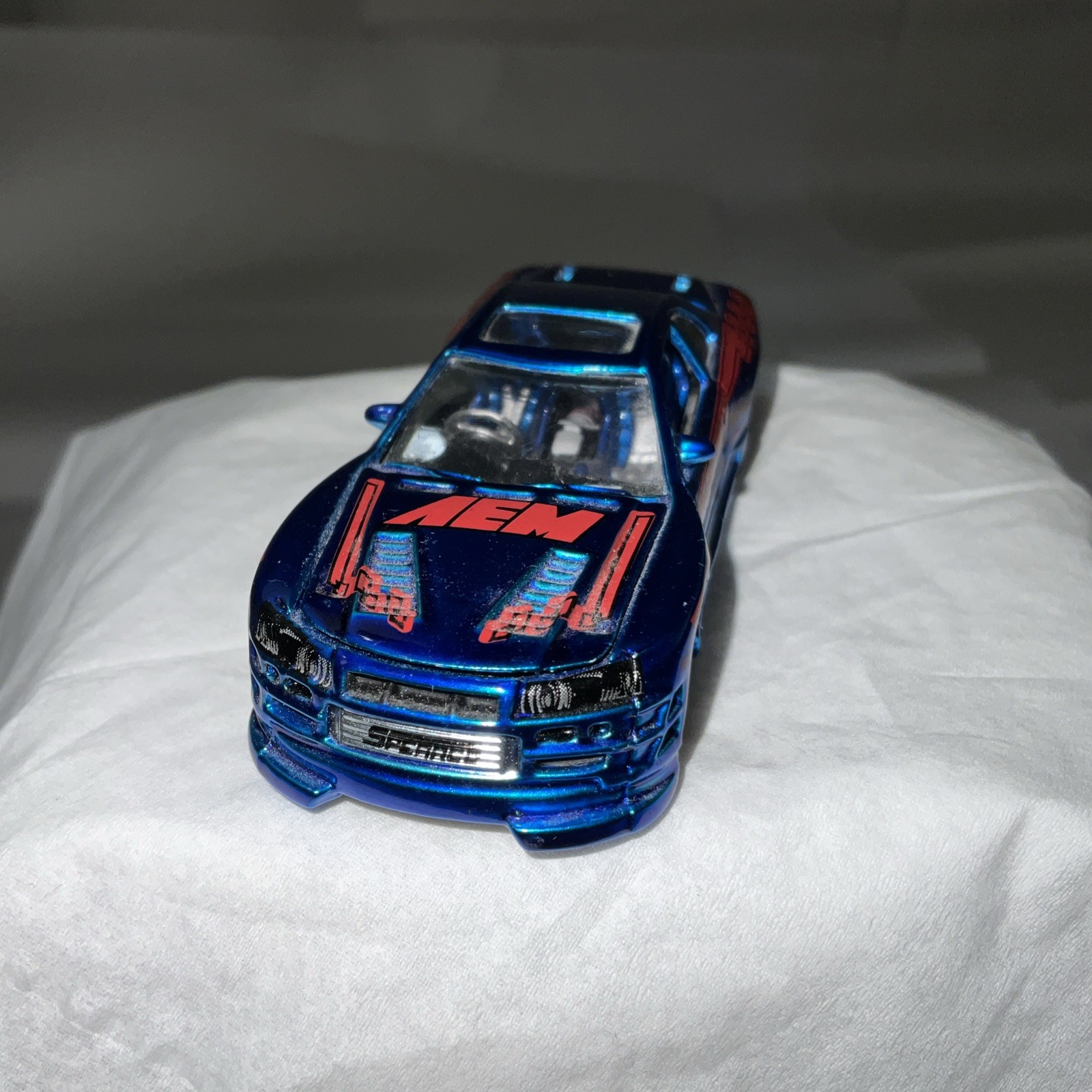 Muscle Machines2002 Blue Nissan EdelbrockSpeedwell 1:64 Hood Does Not Stay Open-