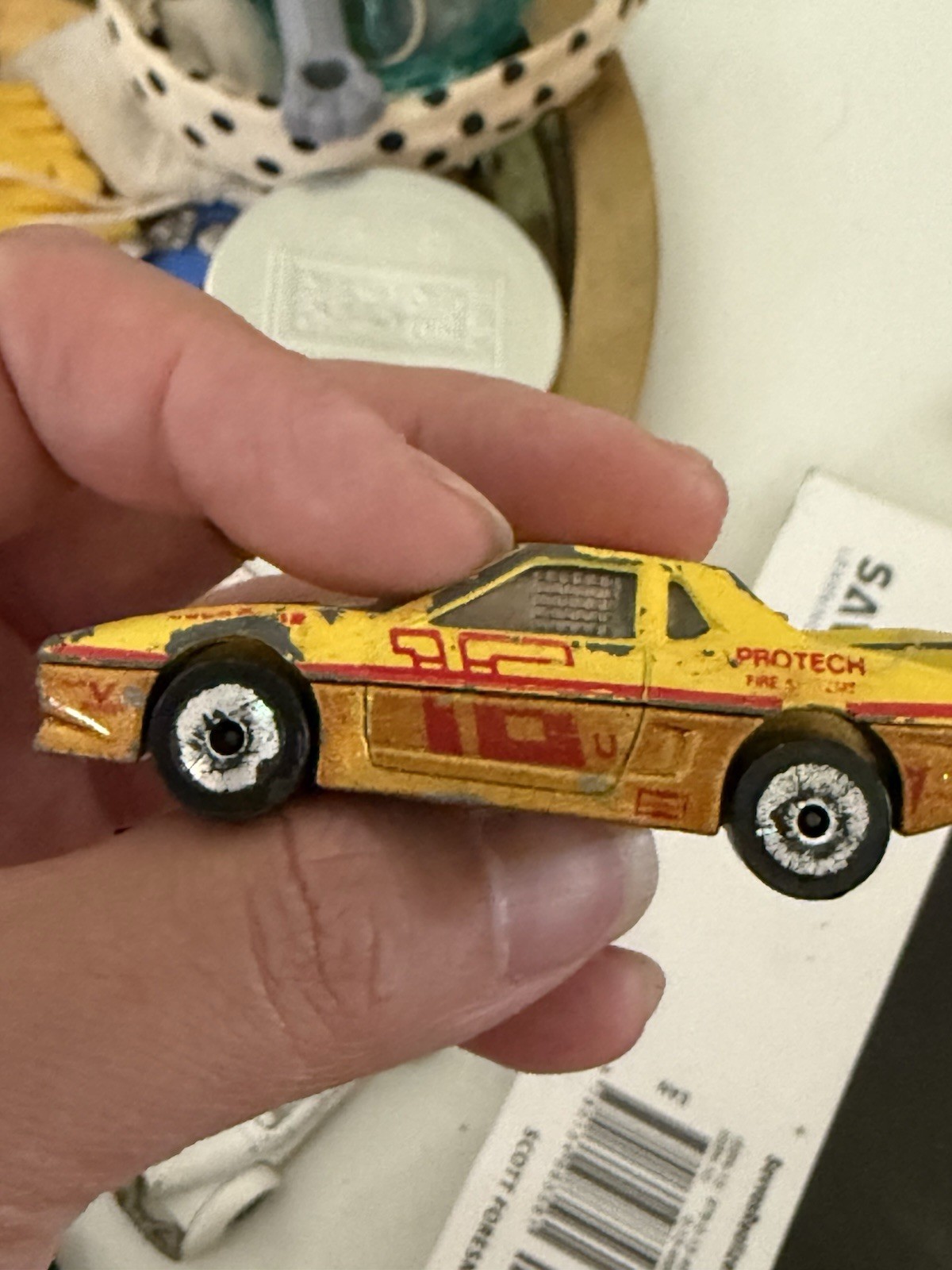 VINTAGE 1985 MATCHBOX PONTIAC FIERO PROTECH #16 Gary B VERY RARE prism wheels