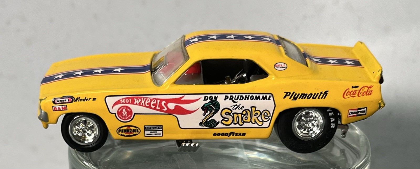 1:64 Hot Wheels LE Don The Snake Prudhomme Plymouth Barracuda Funny Car Yellow