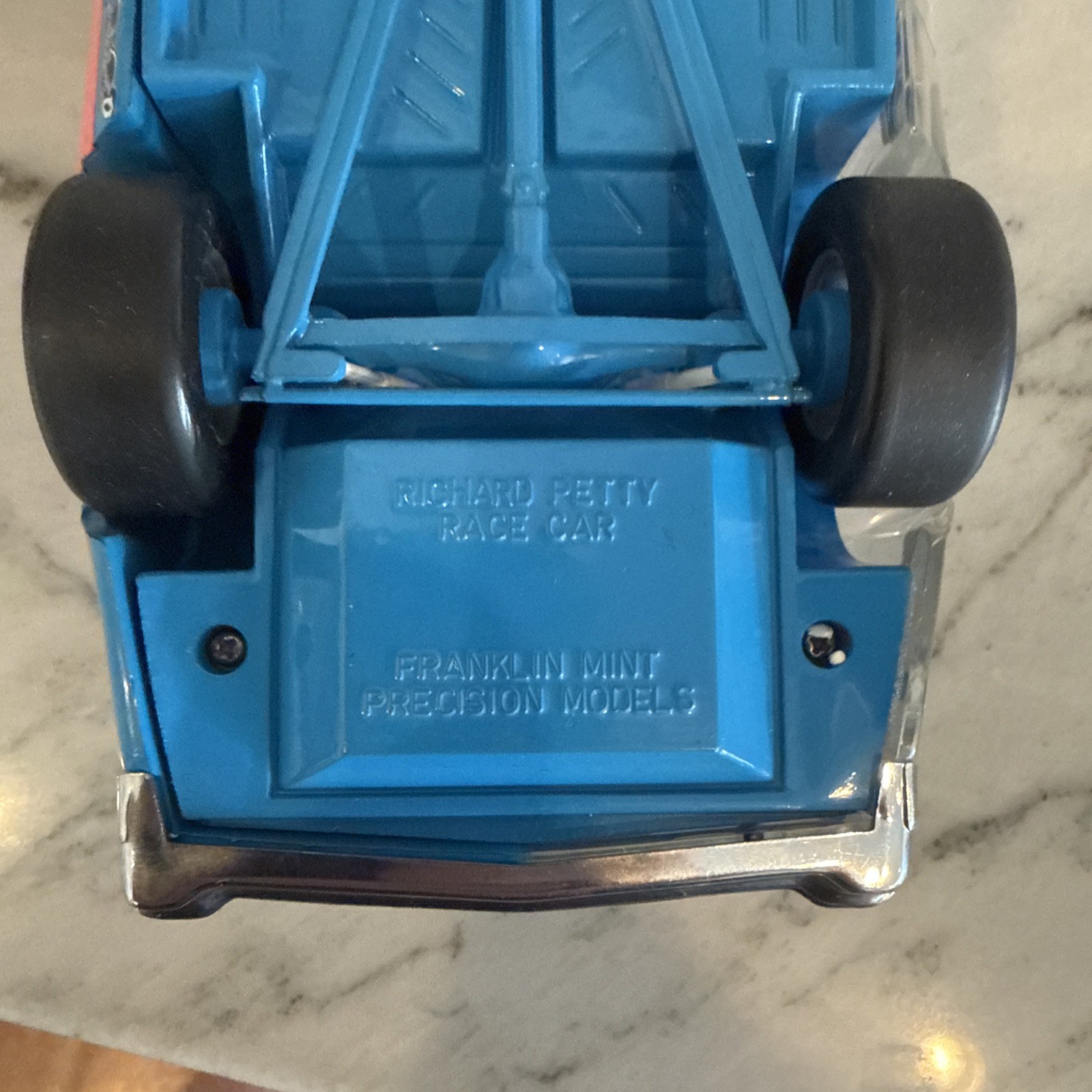 Franklin Mint Richard Petty 43 STP NASCAR Model Car Richard Petty Museum No Box