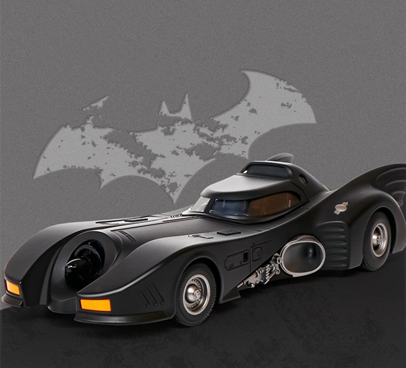 1:24 1989 Batmobile Diecast Model Alloy Car – Sound Light & Spray Mist Toy Gift