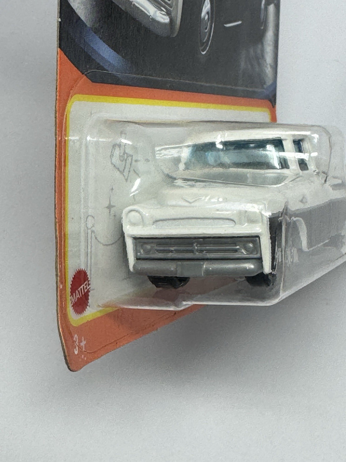 Matchbox 70 Years White Dodge Sweptside Pickup Truck #14 B6