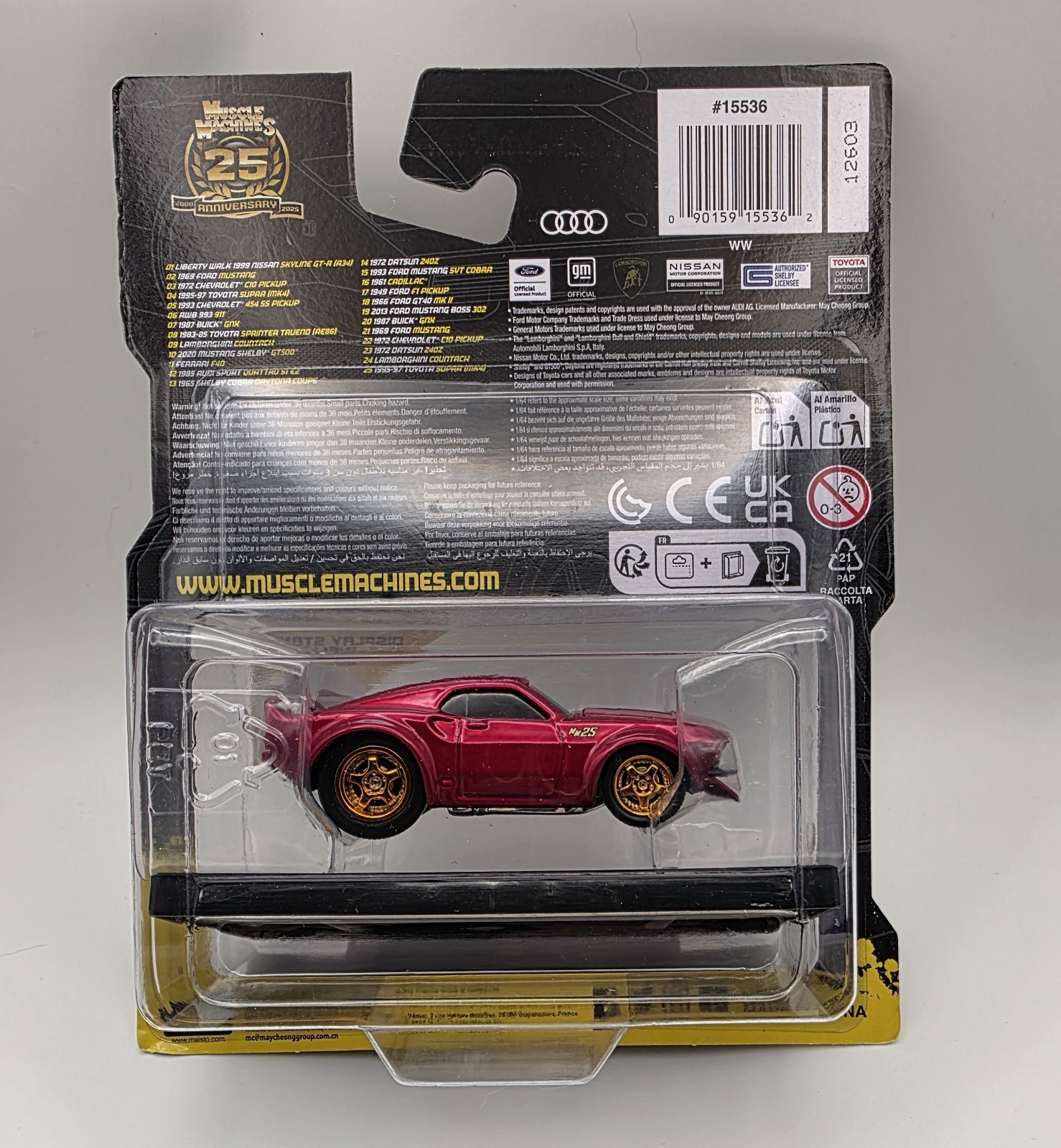 1969 Ford Mustang Muscle Machines 25th Anniversary Gold Wheels 1:64 Diecast Car