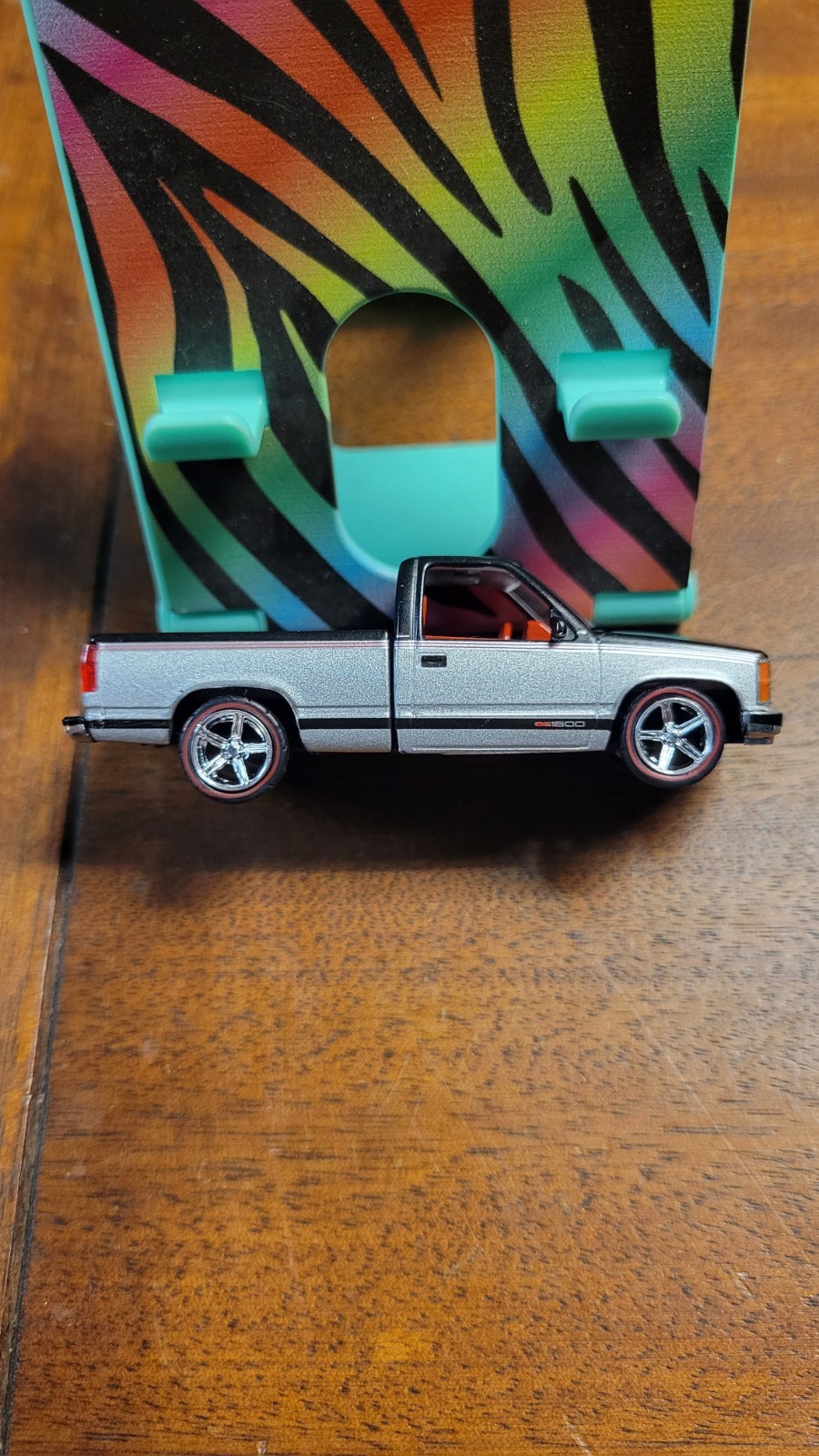 M2 Machines 1988 GMC Sierra 1500 Model Kit Silver Black R56 23-07 OBS PICKUP