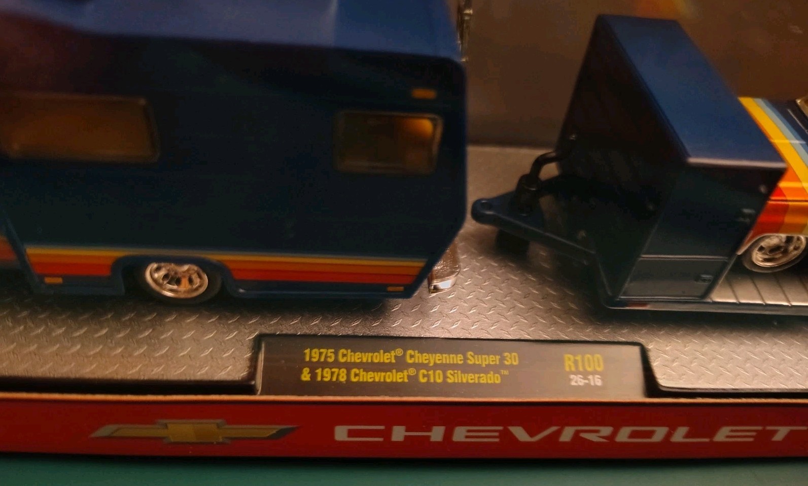 M2 Chevrolet 1975 Cheyenne Super 30 & 1978 C10 Silverado Squarebody Hauler Set