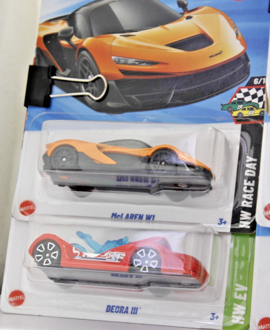 Hot Wheels 7 Cars lot Mazda, Alpha Pursuit, Amaru GTC, Datsun 240Z, Crate Racer
