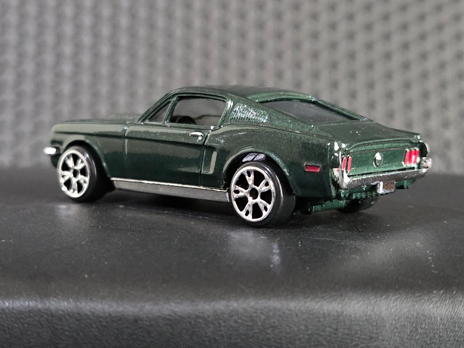 MATCHBOX SUPERFAST #52 – 1968 FORD MUSTANG COBRA JET FASTBACK / BULLITT