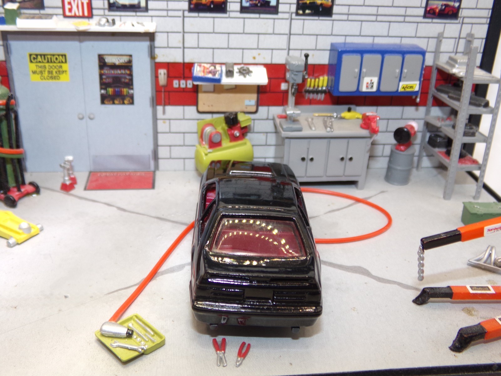 Hot Wheels 92 FORD MUSTANG CUSTOM Super Real Riders Wheel Swap