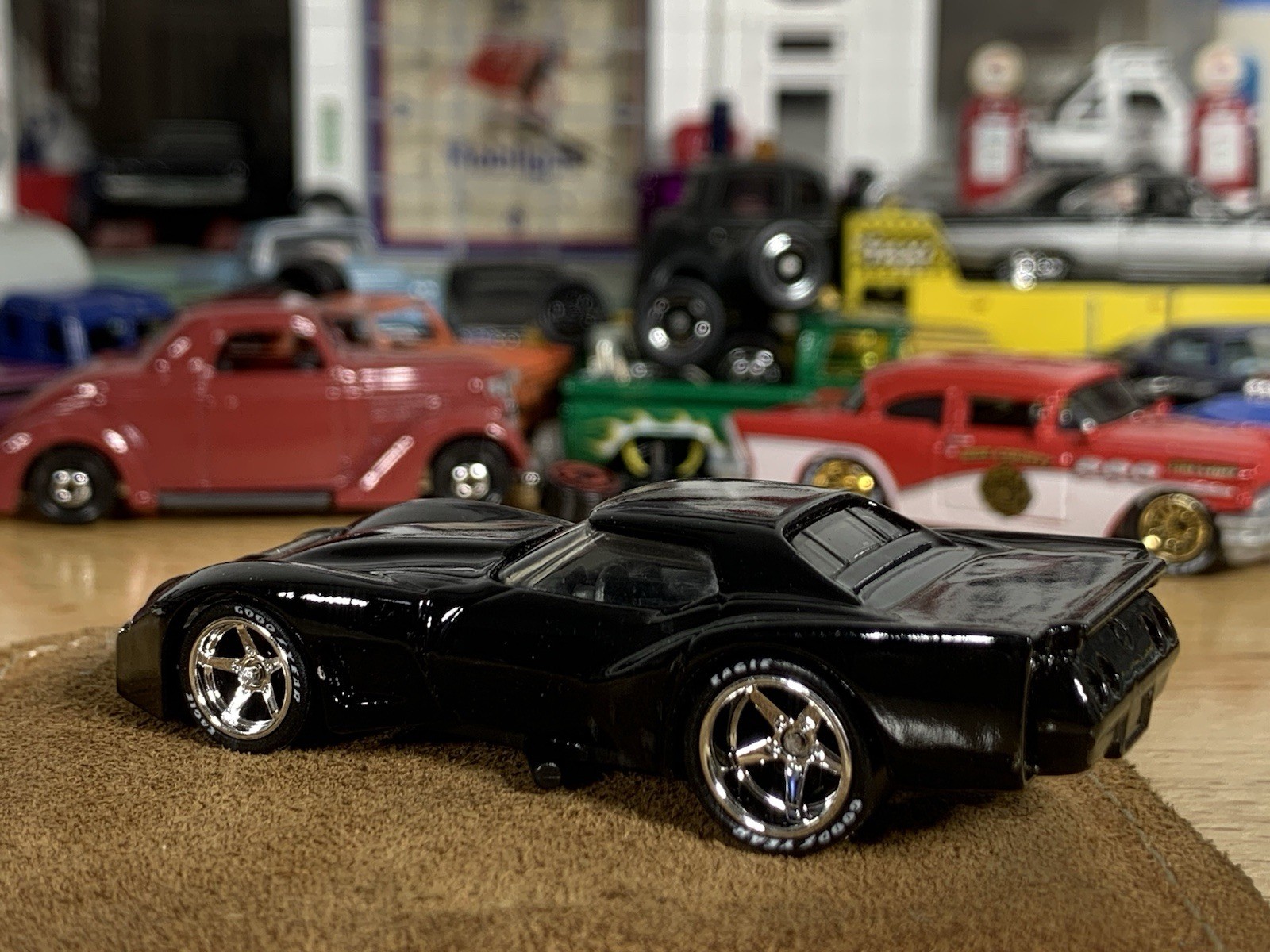 Hot Wheels Customized ‘76 Greenwood Corvette Jet Black Wheel Swap