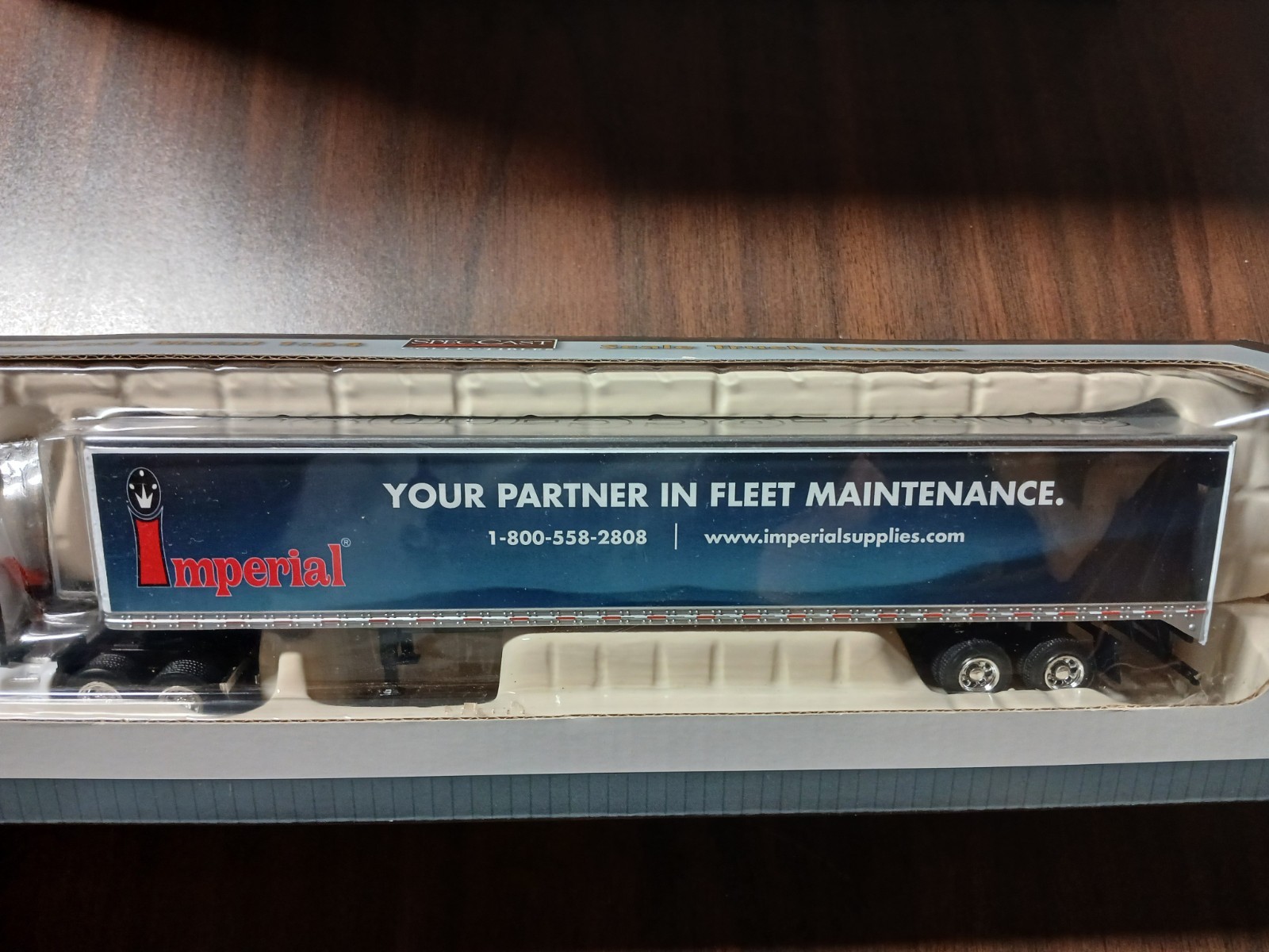1/64 Imperial Supply Kenworth KW T660 Semi SpecCast
