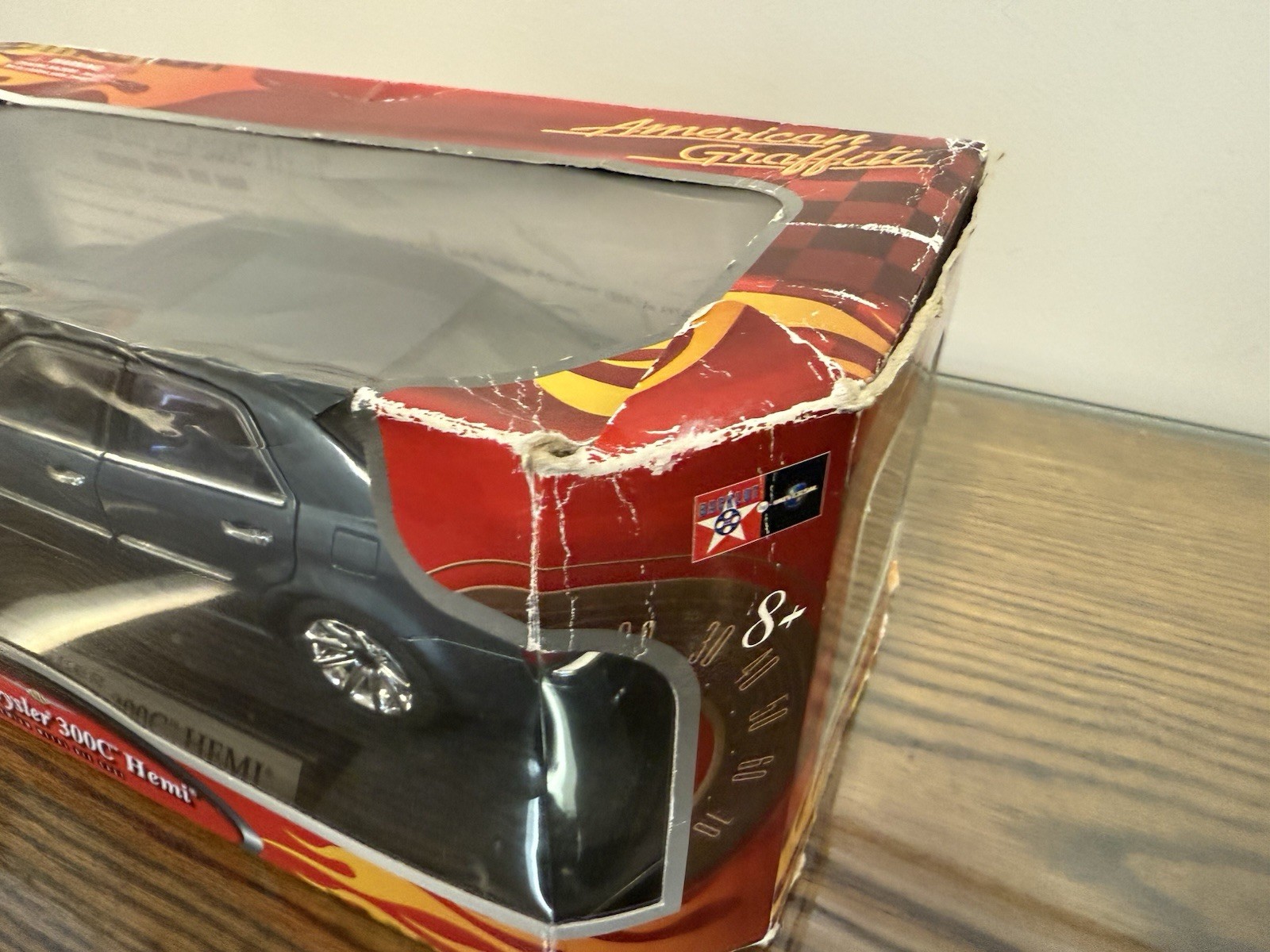 1/18 American Graffiti 2005 Chrysler 300C Hemi Gray