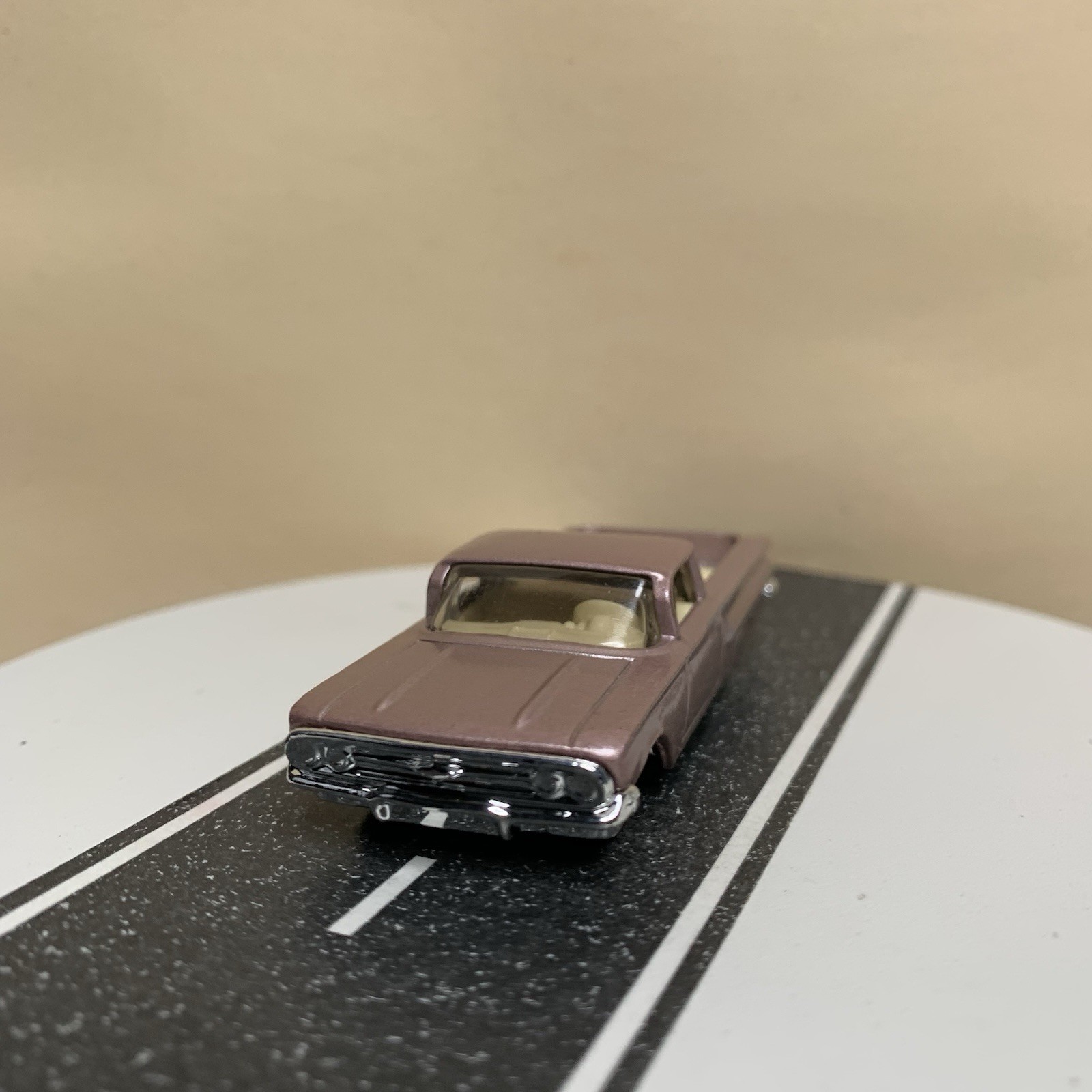2022 Matchbox MBX Highway #33 1960 Chevy El Camino Pickup Truck Mauve Pink NM