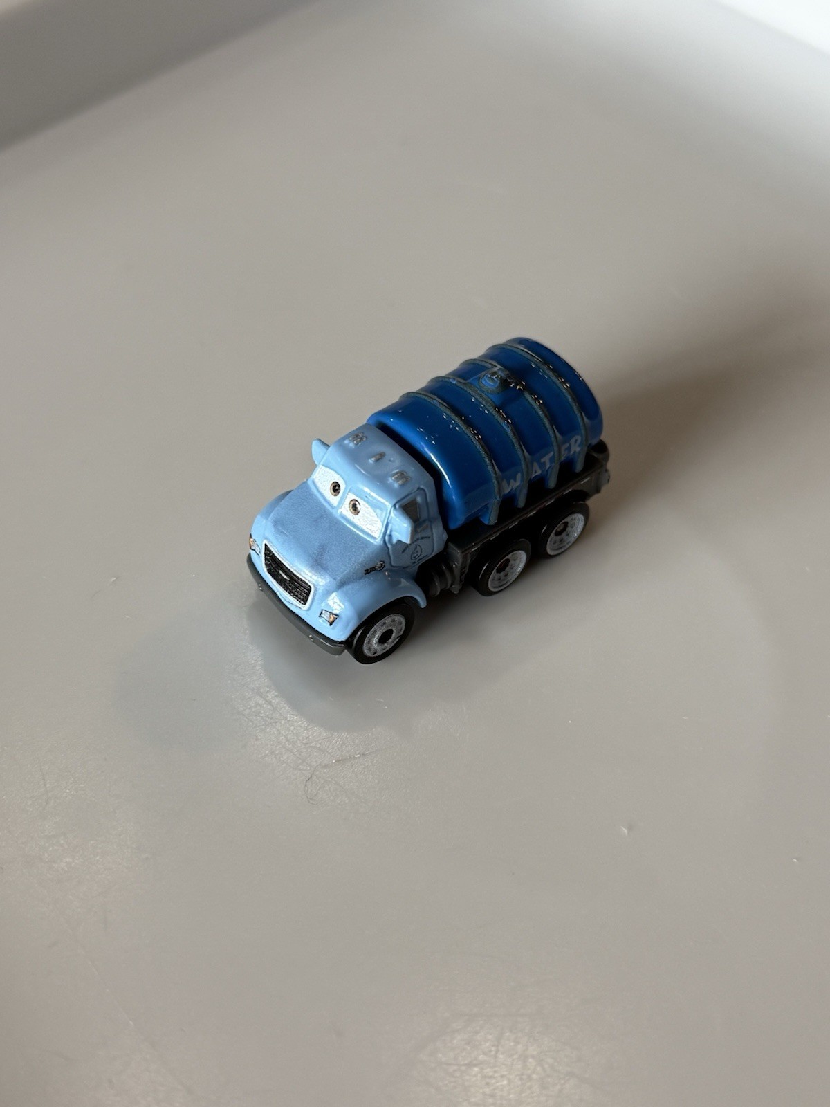 Disney Pixar Cars Mr. Drippy 2017 MINI VERSION