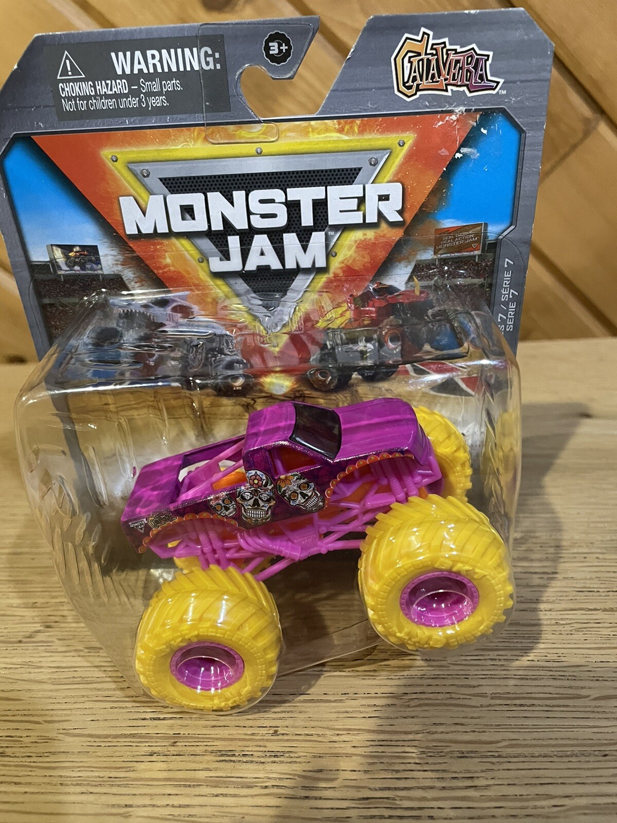 Monster Jam Truck Calavera 1/64 Scale Series 7 True Metal by Spin Master