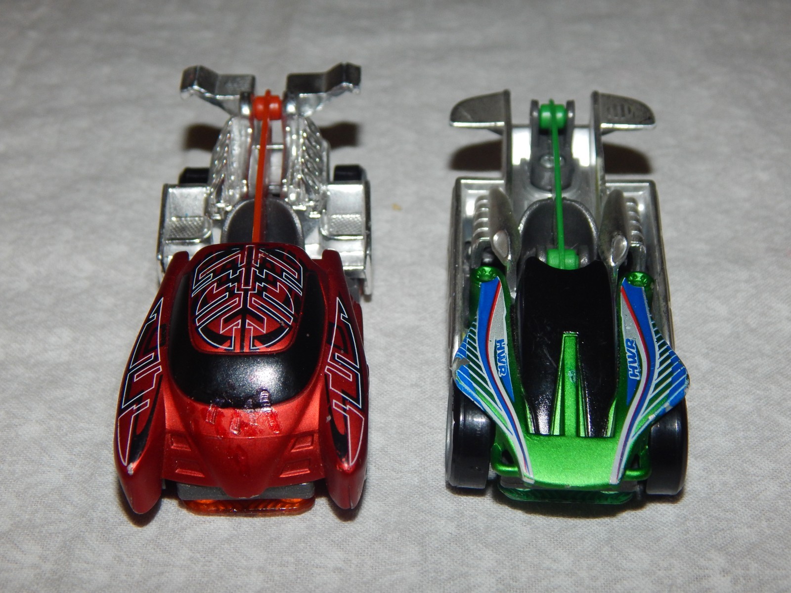 Hot Wheels Tech Trax System Vehicles ~ Lot of 2 ~ 2004