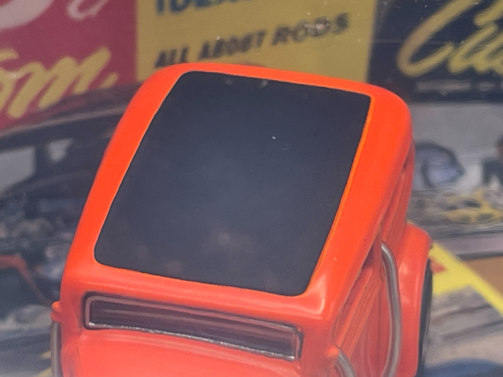 100% HOT WHEELS HOT ROD SERIES 6 ROD & CUSTOM W/ORANGE CRATE & WHITE MANTA RAY