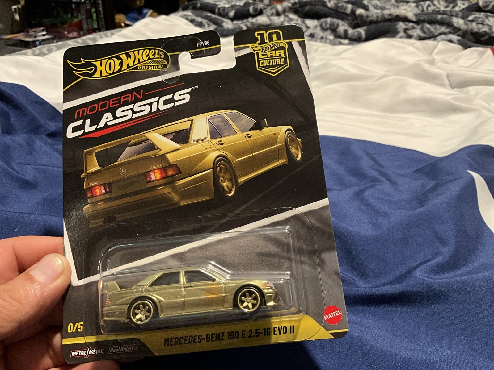 Hot Wheels Modern Classics Mercedes Benz 190E Chase BM1