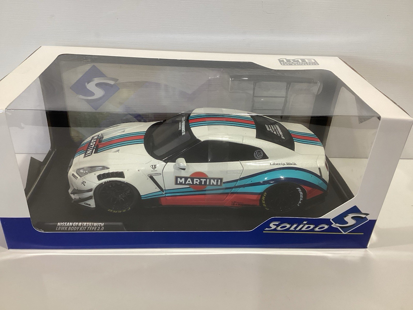 1/18 Solido Nissan GT-R (R35) W Liberty Walk BodyKit 2.0 2024