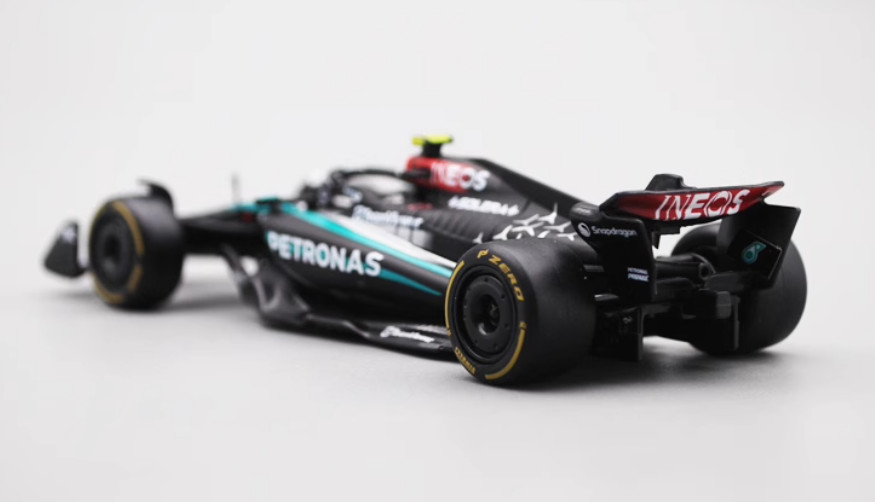 Bburago 1:43 F1 Formula Mercedes AMG W16 W15 Lewis Hamilton Russell Antonelli