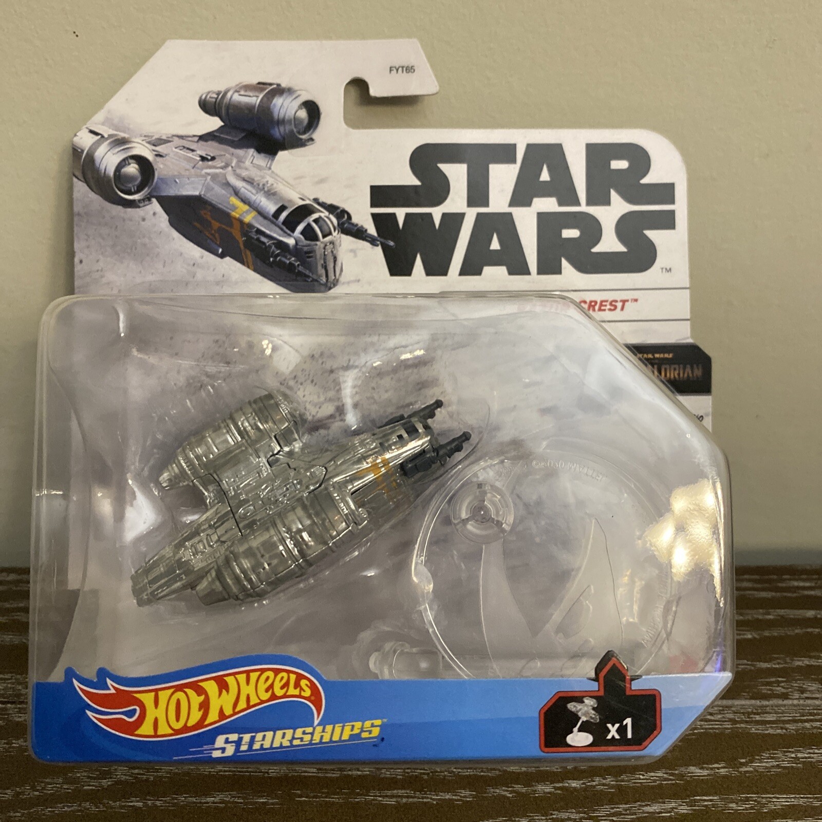 Hot Wheels Star Wars Starships Mandalorian Razor Crest