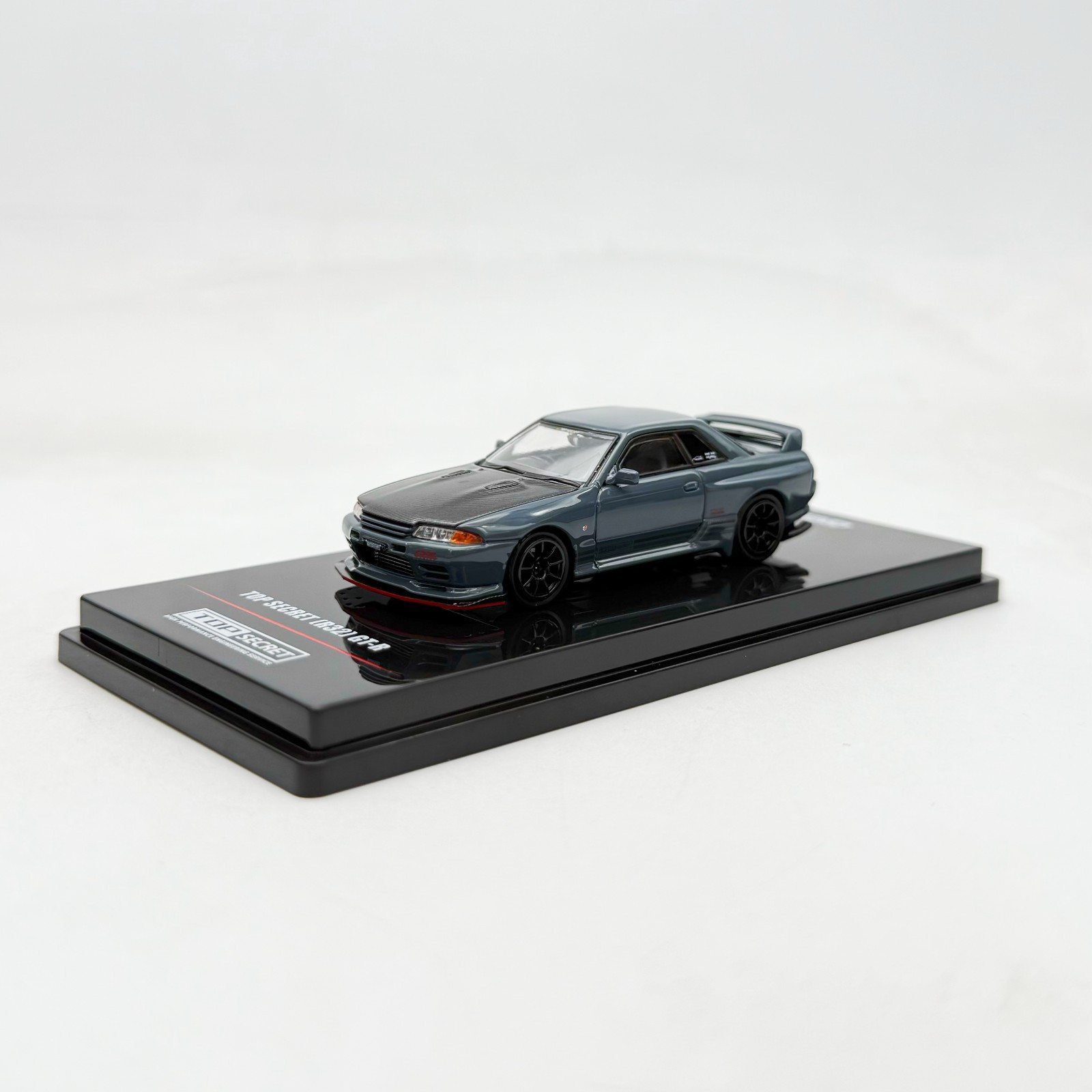 INNO64 1:64 Top Secret Nissan GT-R R32 Gray