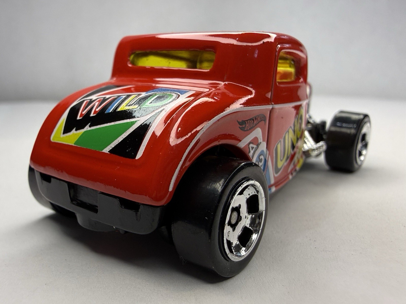 Hot Wheels Mattel Games Series Red ’32 Ford Coupe 1/64 Diecast Uno Lot # 8768