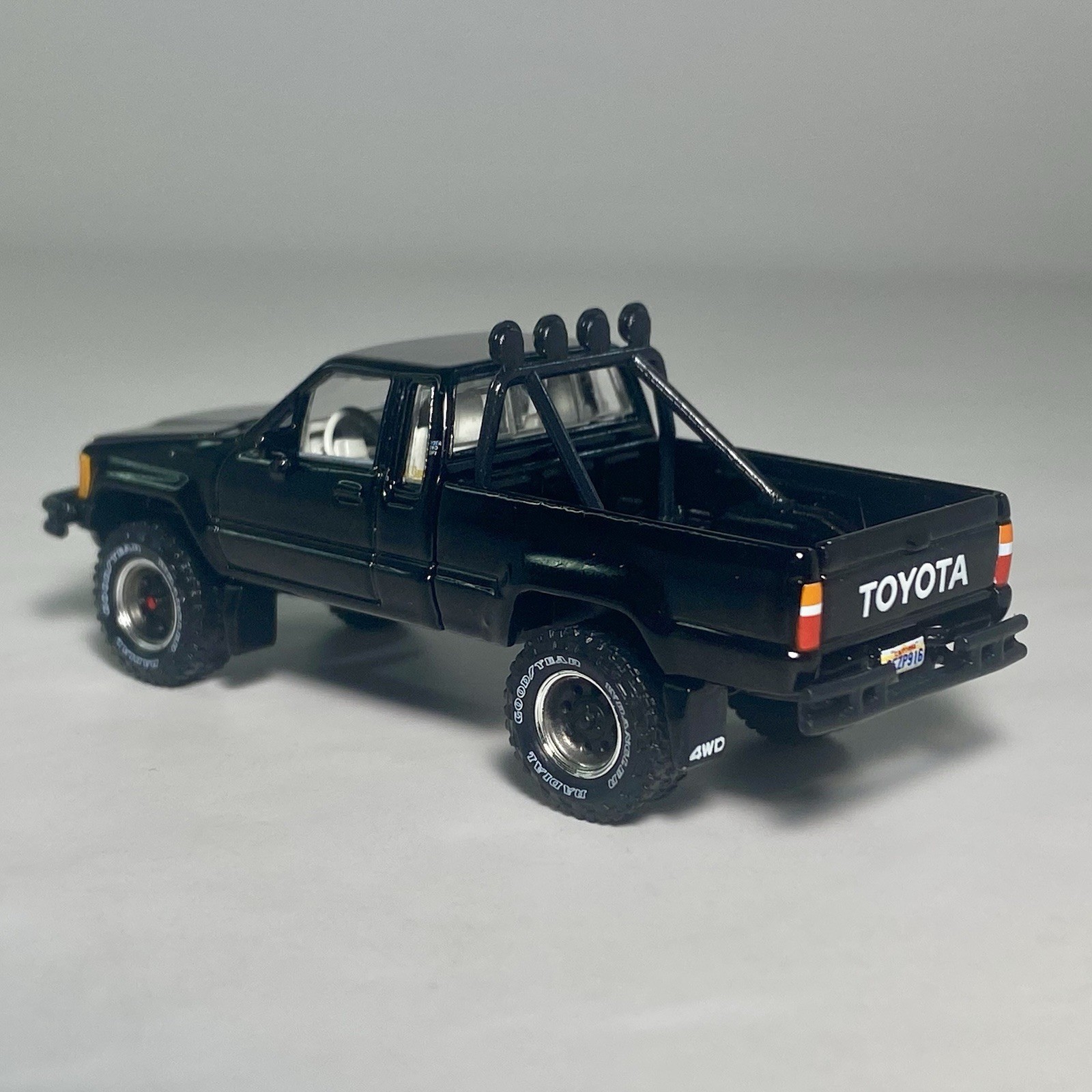 Johnny Lightning 1985 Toyota SR5 Pickup Back To The Future 1:64 Diecast Black