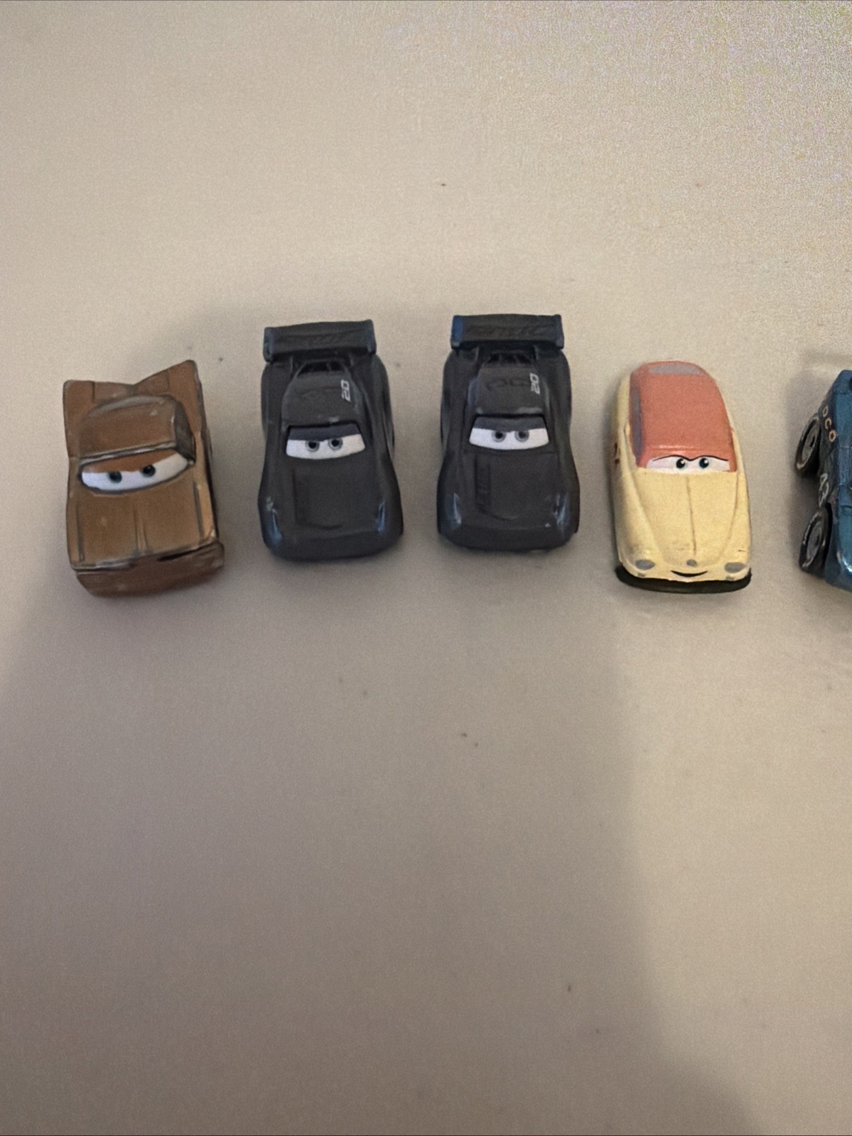 10 Disney Pixar Cars/mixed Lot(6)mini racers(4) Non Roll/played W/Condition/B146