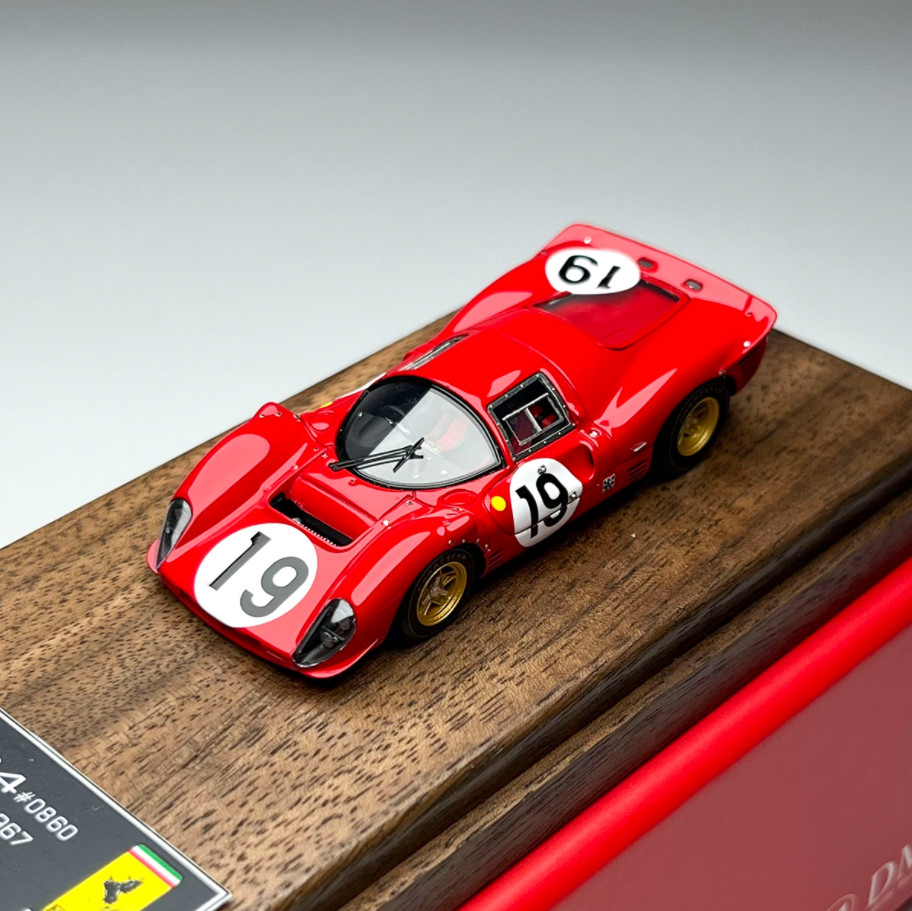 DMH 1/64 Scale 330 P4 1967 24 Hours Le Mans Endurance Race Resin Model Car Gifts