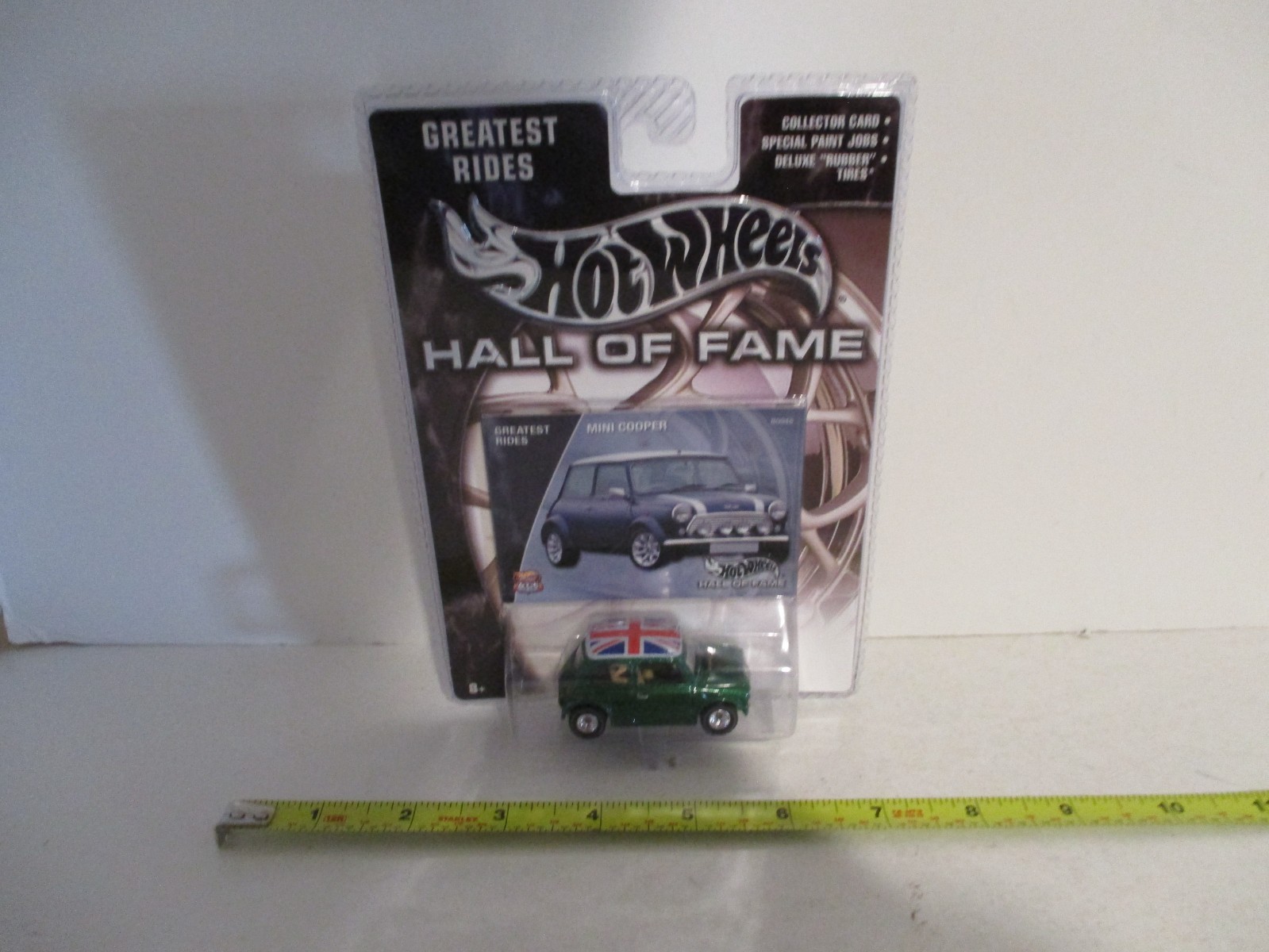 Hot Wheels Hall of Fame Greatest Rides Mini Cooper Green 2002 NIP