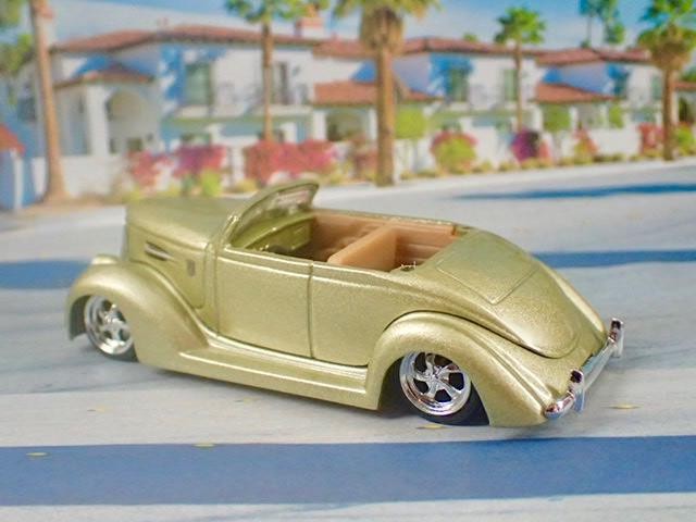 Packard Style Grill 1936 Ford V8 Coupe w/removable Top 1/64 Scale Ltd Edition P