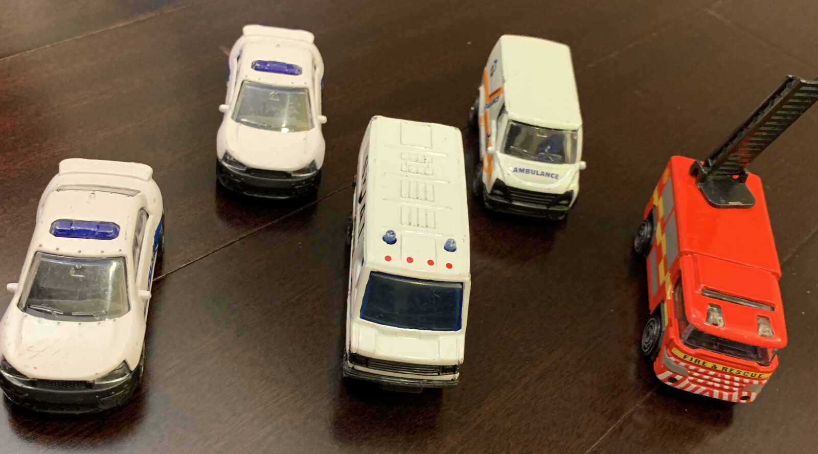Teamsterz and Welly Police, S.W.A.T Police, Fire & Rescue, Ambulance Die Cast