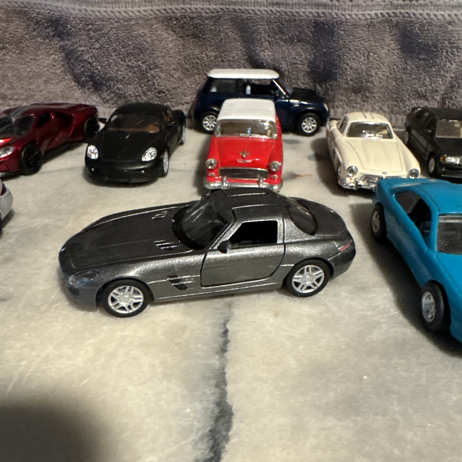 Lot Of Used Mixed Brand Toy Cars KINSMART ,and other Diecast 13 Total.