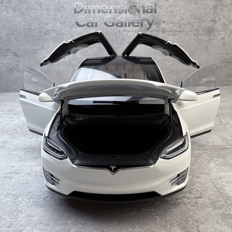 1:18 TESLA MODEL X SUV Alloy Diecast Model Car Display Collection adults Gifts