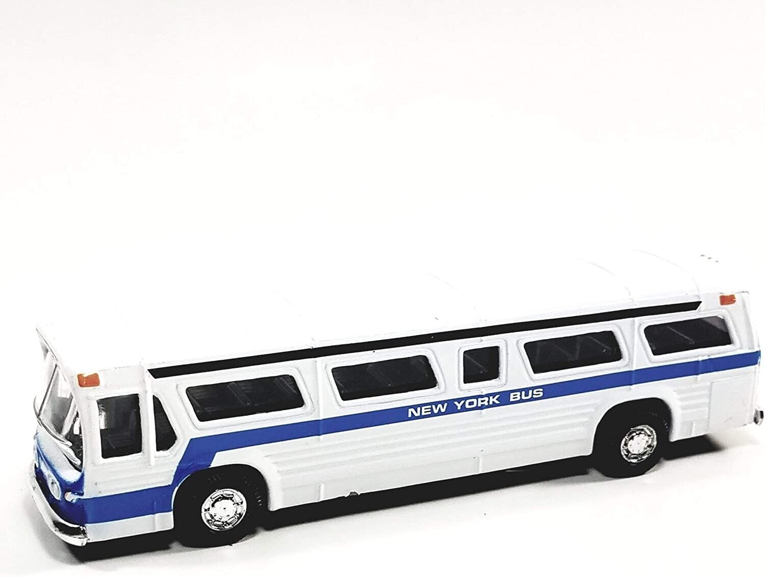 Showcast Classic New York City Central Station White City Bus 1/64 Scale Diecast