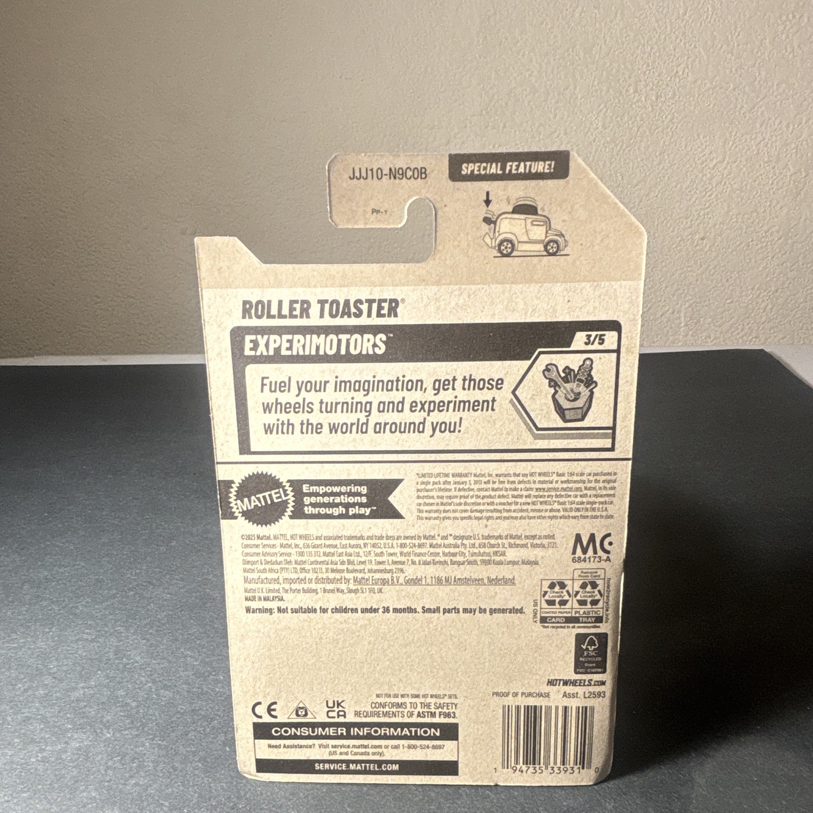 Hot Wheels Experimotors Roller Toaster 1:64 Diecast Car, Yellow, 2023, Unopened