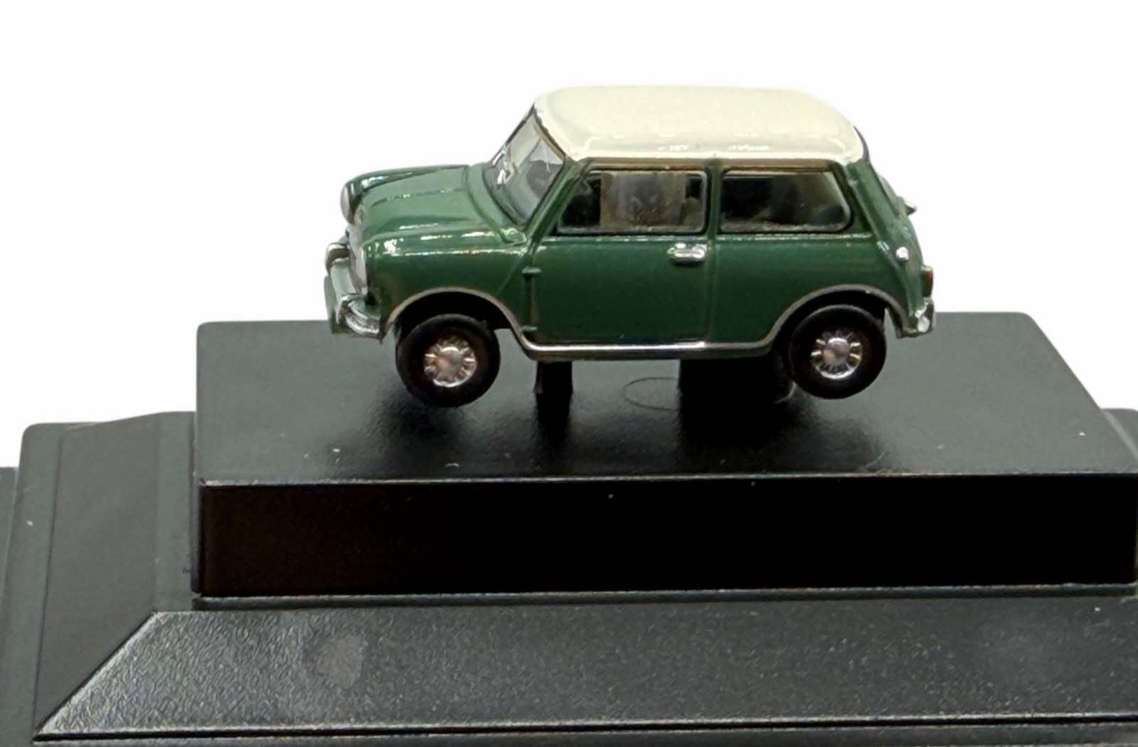 Austin Mini Cooper Almond Green with White Roof Diecast car 1:120 Scale Oxford