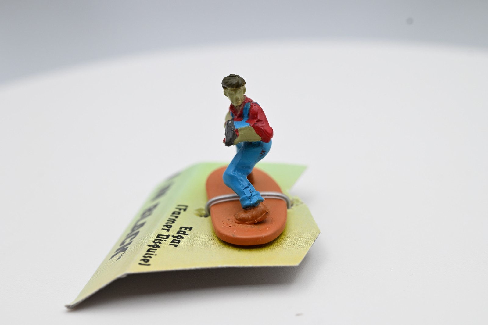 Micro Machines Edgar Farmer Disguise Figure #2 MEN IN BLACK