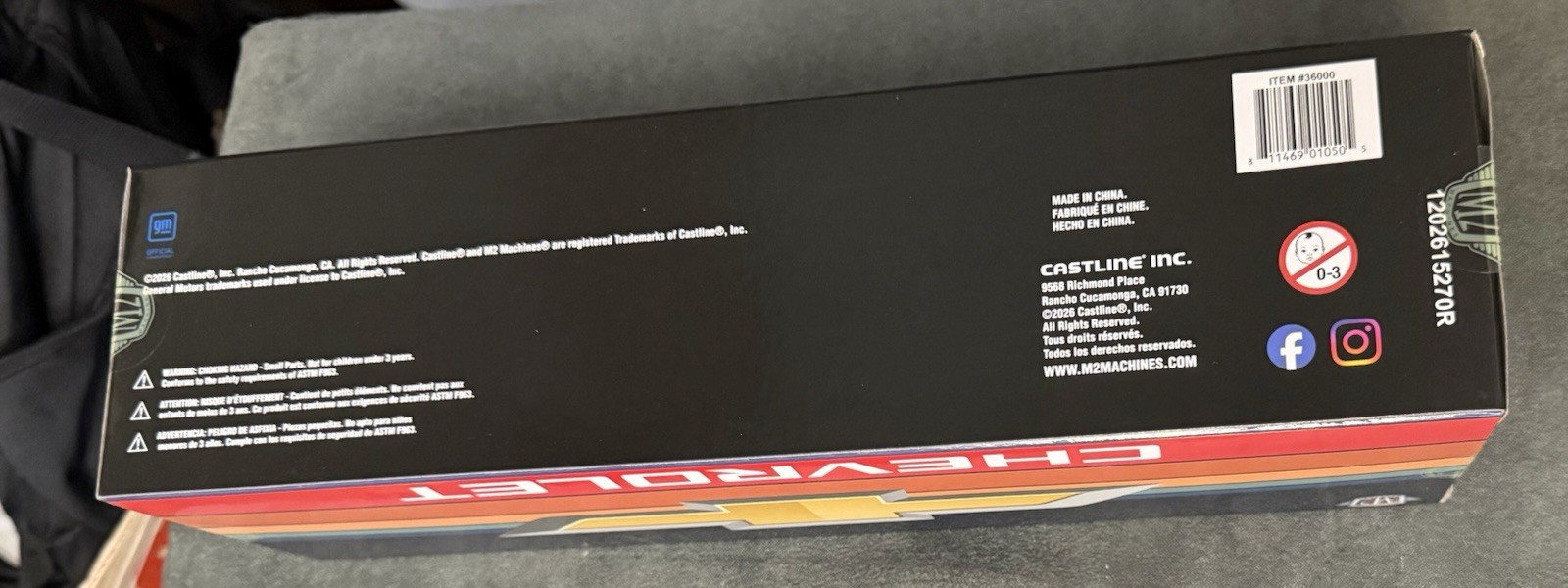 M2 Hauler 1975 Chevrolet Cheyenne Super 30 & 1978 C10 Silverado 36000-100 1/64