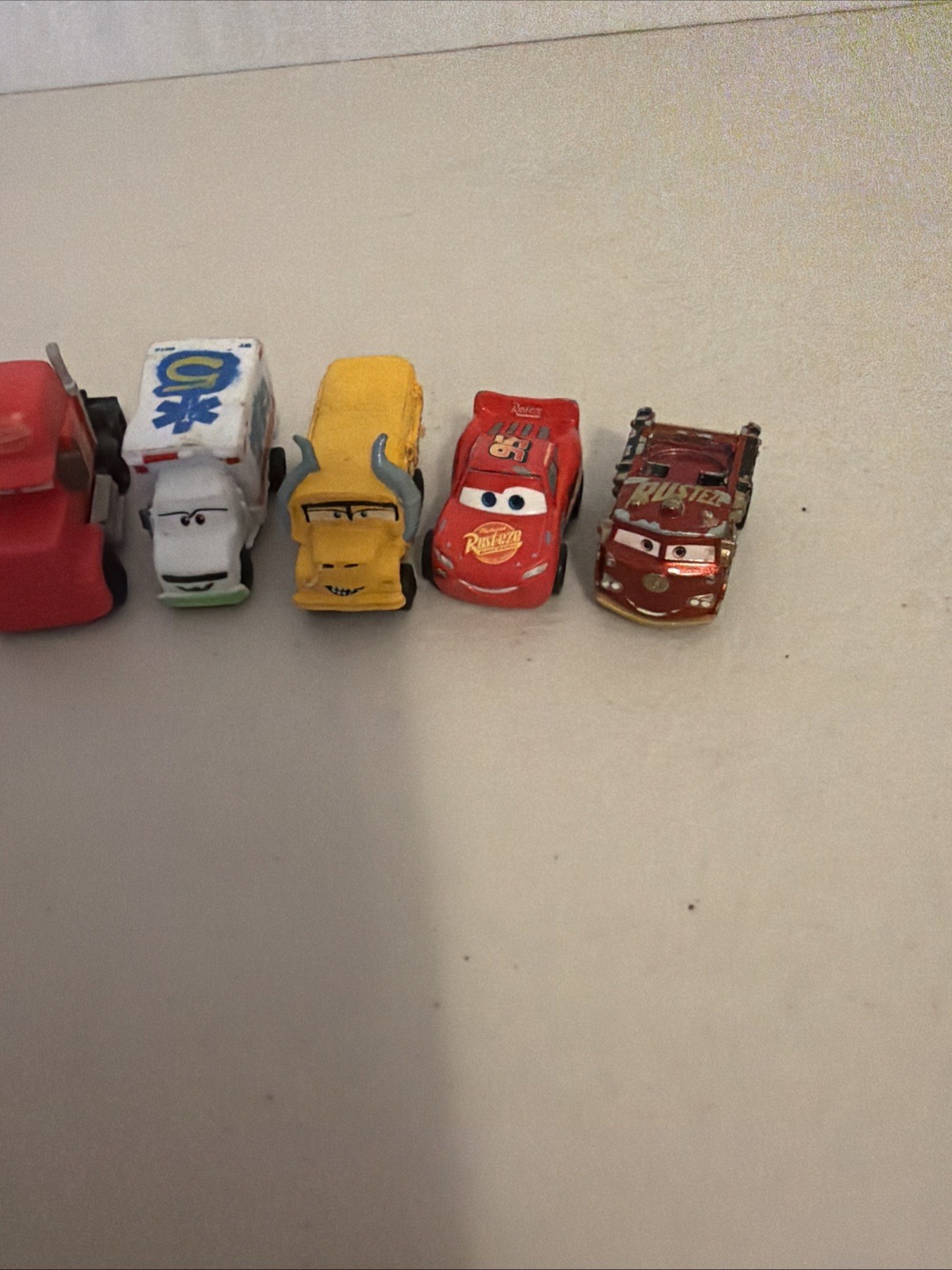 10 Disney Pixar Cars/mixed Lot(6)mini racers(4) Non Roll/played W/Condition/B146
