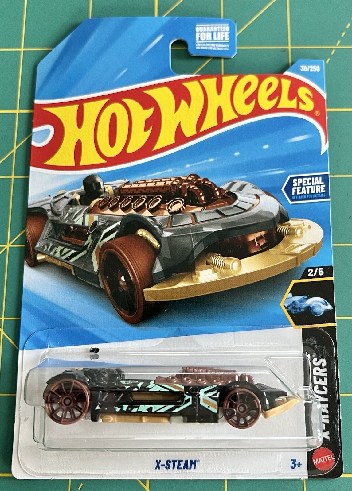 LOT OF 2 – 2026 HOT WHEELS X-STEAM STEAMPUNK CAR X-RAYCERS 2/5 COLOR VARIANTS
